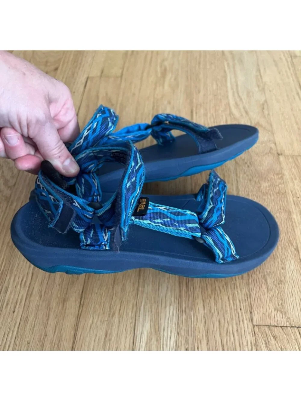 Teva Kid's Hurricane XLT2 Hiking Sandals Blue Big Kid/Youth Size 6